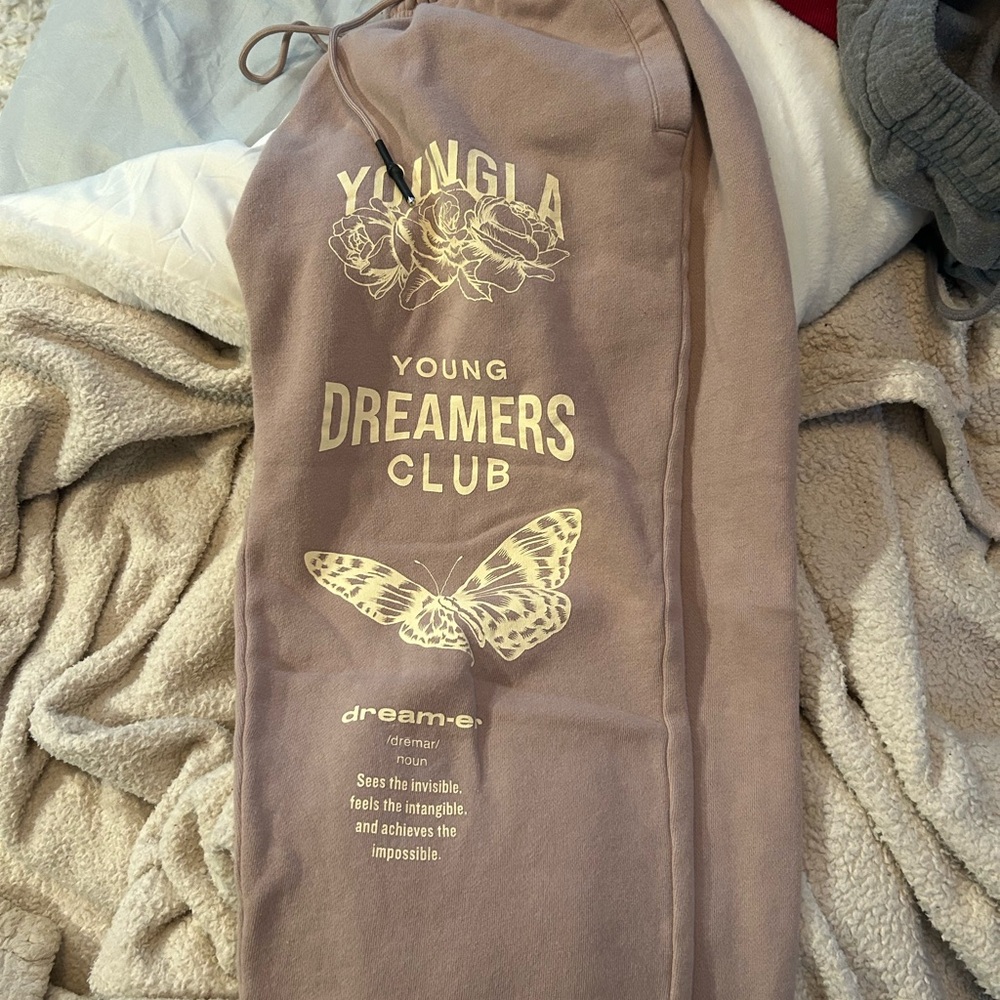 Young LA dreamer joggers